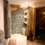 Hotell Ad Laca 3*